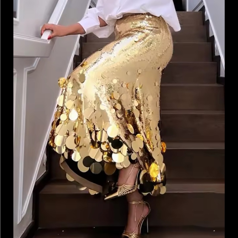 Gold Shimmer Skirt NWOT